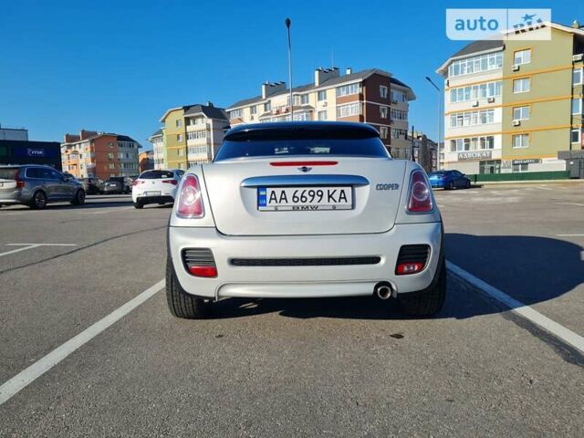 Сірий Міні Coupe, об'ємом двигуна 1.6 л та пробігом 62 тис. км за 10200 $, фото 21 на Automoto.ua