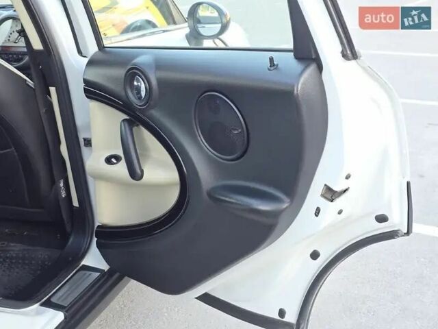 Білий Міні Інша, об'ємом двигуна 1.6 л та пробігом 156 тис. км за 9500 $, фото 22 на Automoto.ua