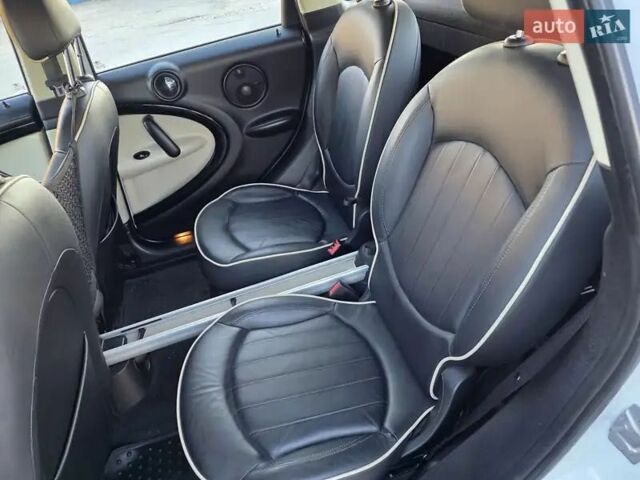 Білий Міні Інша, об'ємом двигуна 1.6 л та пробігом 156 тис. км за 9500 $, фото 7 на Automoto.ua