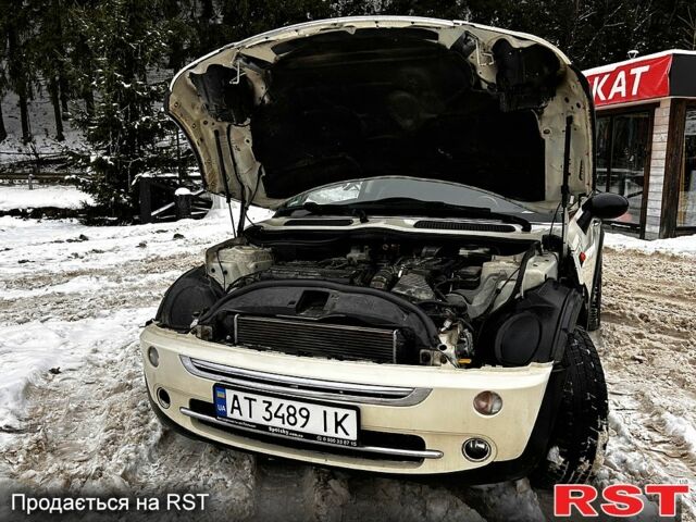 Белый Мини Hatch, объемом двигателя 1.6 л и пробегом 260 тыс. км за 4500 $, фото 9 на Automoto.ua