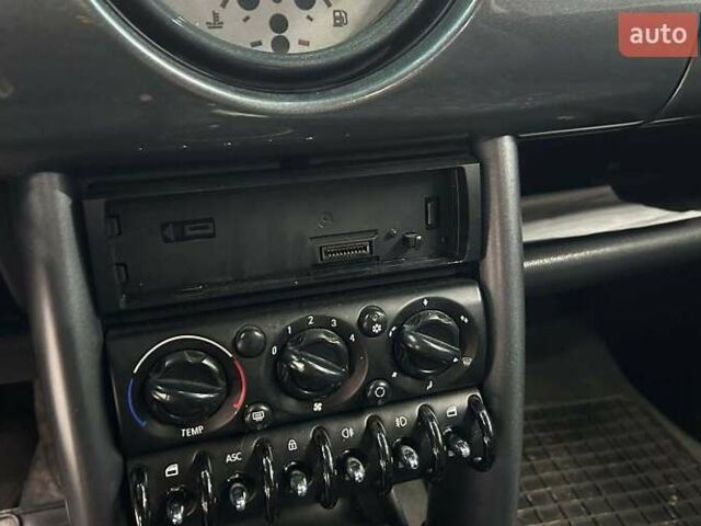 Білий Міні Hatch, об'ємом двигуна 1.36 л та пробігом 266 тис. км за 4700 $, фото 11 на Automoto.ua