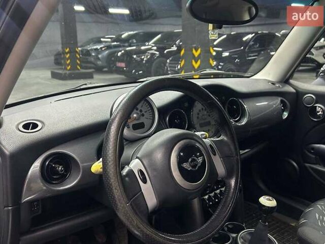 Білий Міні Hatch, об'ємом двигуна 1.36 л та пробігом 266 тис. км за 4700 $, фото 7 на Automoto.ua
