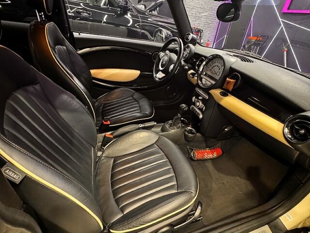 Білий Міні Hatch, об'ємом двигуна 1.6 л та пробігом 1480 тис. км за 9000 $, фото 8 на Automoto.ua