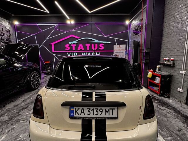 Білий Міні Hatch, об'ємом двигуна 1.6 л та пробігом 1480 тис. км за 9000 $, фото 2 на Automoto.ua