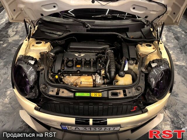 Білий Міні Hatch, об'ємом двигуна 1.6 л та пробігом 1480 тис. км за 9000 $, фото 9 на Automoto.ua