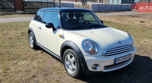 Білий Міні Hatch, об'ємом двигуна 1.6 л та пробігом 190 тис. км за 6000 $, фото 70 на Automoto.ua