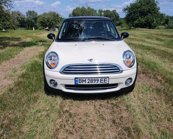Білий Міні Hatch, об'ємом двигуна 1.6 л та пробігом 190 тис. км за 6000 $, фото 6 на Automoto.ua