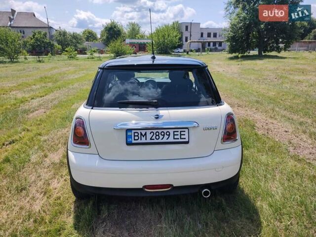 Білий Міні Hatch, об'ємом двигуна 1.6 л та пробігом 190 тис. км за 6000 $, фото 19 на Automoto.ua