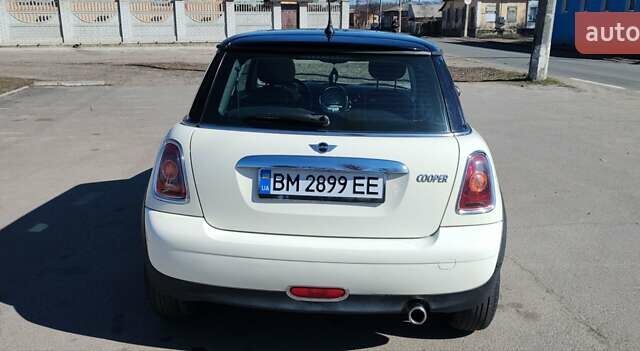 Білий Міні Hatch, об'ємом двигуна 1.6 л та пробігом 190 тис. км за 6000 $, фото 69 на Automoto.ua