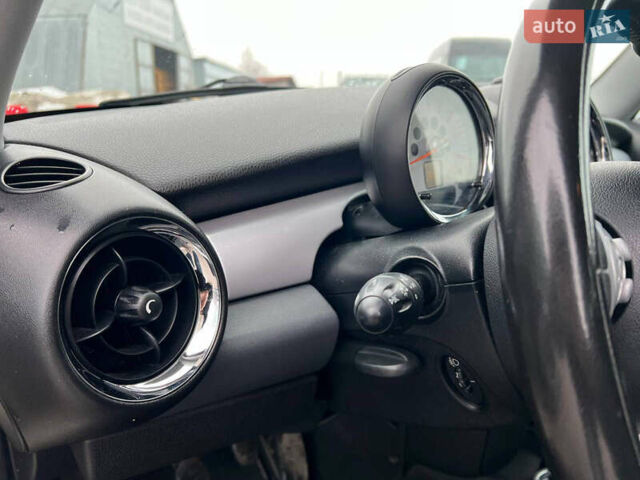 Белый Мини Hatch, объемом двигателя 1.4 л и пробегом 139 тыс. км за 5290 $, фото 19 на Automoto.ua