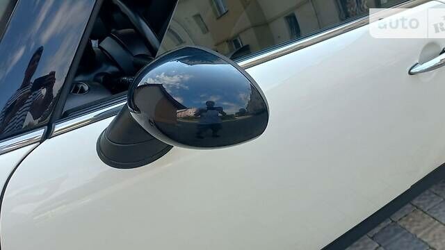 Белый Мини Hatch, объемом двигателя 1.6 л и пробегом 178 тыс. км за 6499 $, фото 9 на Automoto.ua