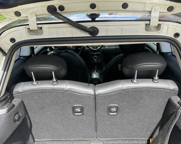 Білий Міні Hatch, об'ємом двигуна 1.6 л та пробігом 109 тис. км за 7600 $, фото 33 на Automoto.ua