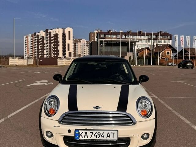 Білий Міні Hatch, об'ємом двигуна 1.6 л та пробігом 176 тис. км за 7300 $, фото 9 на Automoto.ua