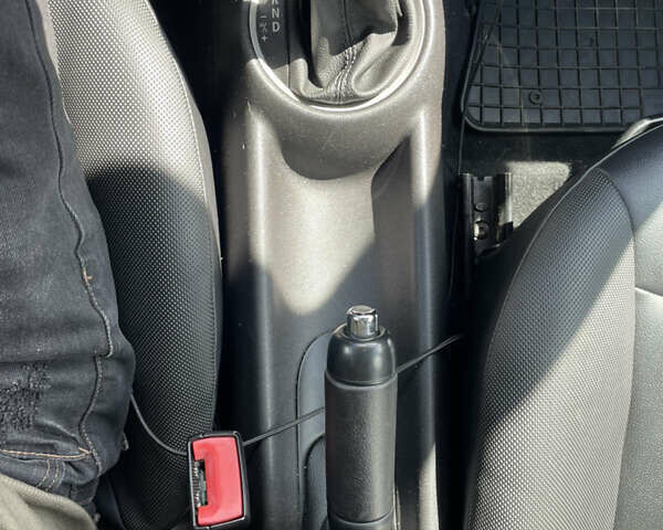 Білий Міні Hatch, об'ємом двигуна 1.6 л та пробігом 109 тис. км за 7600 $, фото 24 на Automoto.ua