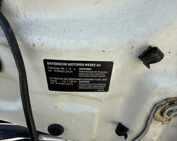Белый Мини Hatch, объемом двигателя 1.6 л и пробегом 133 тыс. км за 8000 $, фото 38 на Automoto.ua