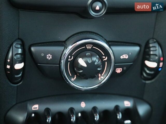 Білий Міні Hatch, об'ємом двигуна 1.6 л та пробігом 137 тис. км за 7999 $, фото 19 на Automoto.ua