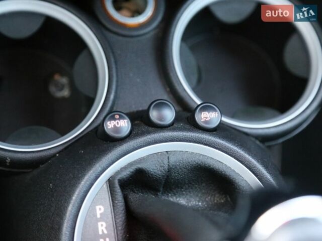 Білий Міні Hatch, об'ємом двигуна 1.6 л та пробігом 137 тис. км за 7999 $, фото 22 на Automoto.ua