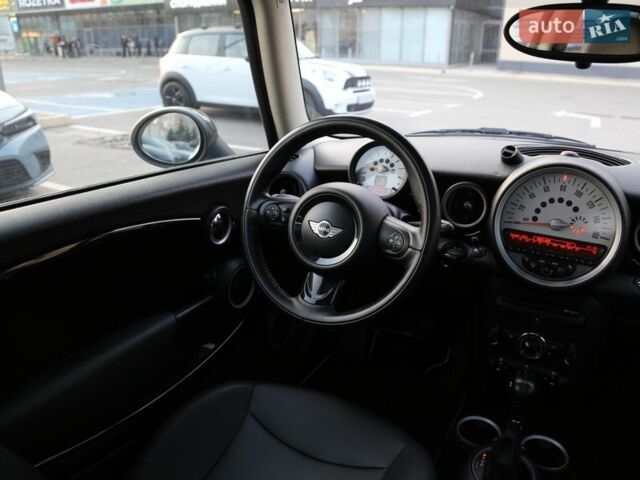Білий Міні Hatch, об'ємом двигуна 1.6 л та пробігом 137 тис. км за 7999 $, фото 13 на Automoto.ua
