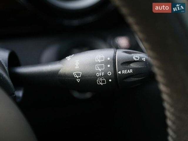 Білий Міні Hatch, об'ємом двигуна 1.6 л та пробігом 137 тис. км за 7999 $, фото 24 на Automoto.ua