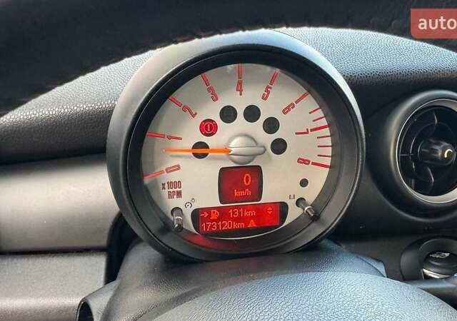 Белый Мини Hatch, объемом двигателя 1.6 л и пробегом 173 тыс. км за 5500 $, фото 9 на Automoto.ua