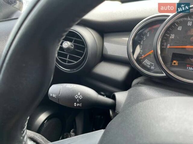 Белый Мини Hatch, объемом двигателя 1.5 л и пробегом 138 тыс. км за 9190 $, фото 17 на Automoto.ua