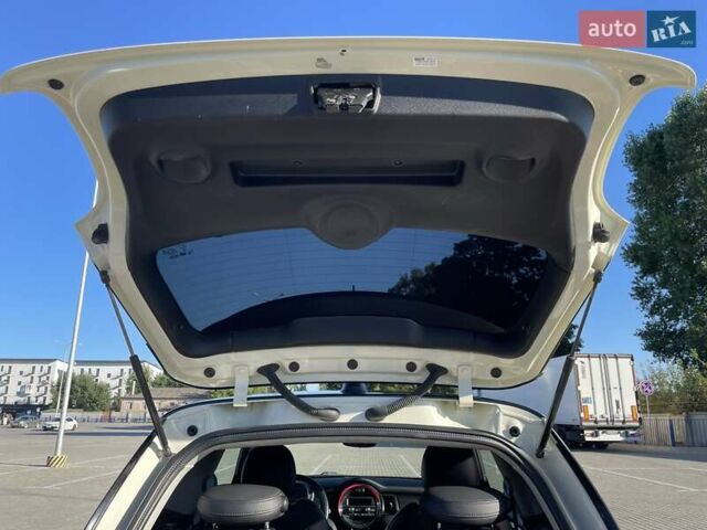 Білий Міні Hatch, об'ємом двигуна 2 л та пробігом 171 тис. км за 10800 $, фото 16 на Automoto.ua