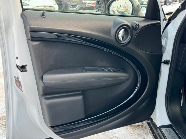 Білий Міні Hatch, об'ємом двигуна 1.6 л та пробігом 159 тис. км за 10990 $, фото 11 на Automoto.ua