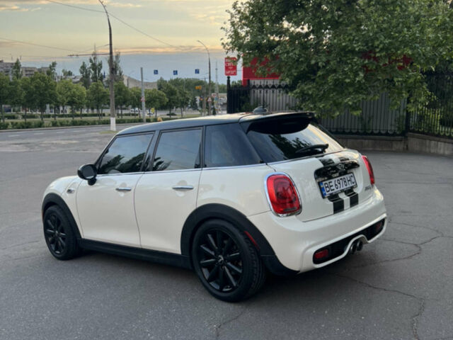 Белый Мини Hatch, объемом двигателя 2 л и пробегом 103 тыс. км за 13200 $, фото 11 на Automoto.ua