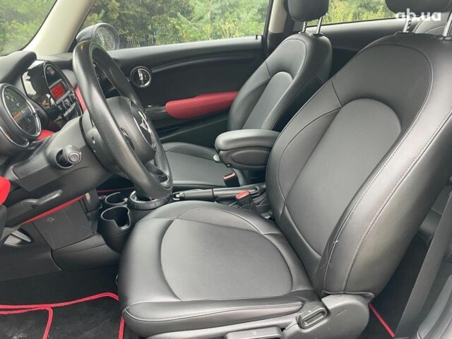 Белый Мини Hatch, объемом двигателя 1.5 л и пробегом 94 тыс. км за 11990 $, фото 13 на Automoto.ua