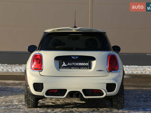 Білий Міні Hatch, об'ємом двигуна 2 л та пробігом 83 тис. км за 22000 $, фото 5 на Automoto.ua