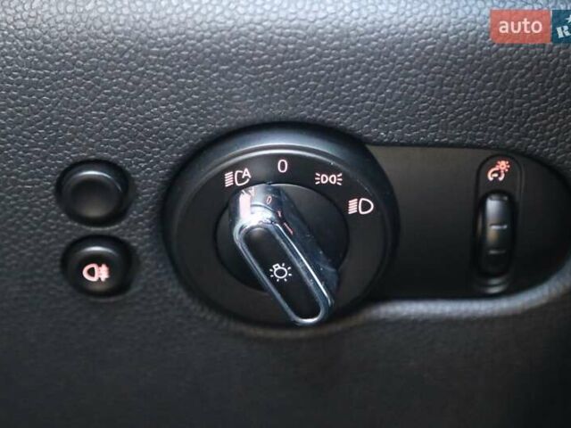 Білий Міні Hatch, об'ємом двигуна 2 л та пробігом 83 тис. км за 22000 $, фото 27 на Automoto.ua