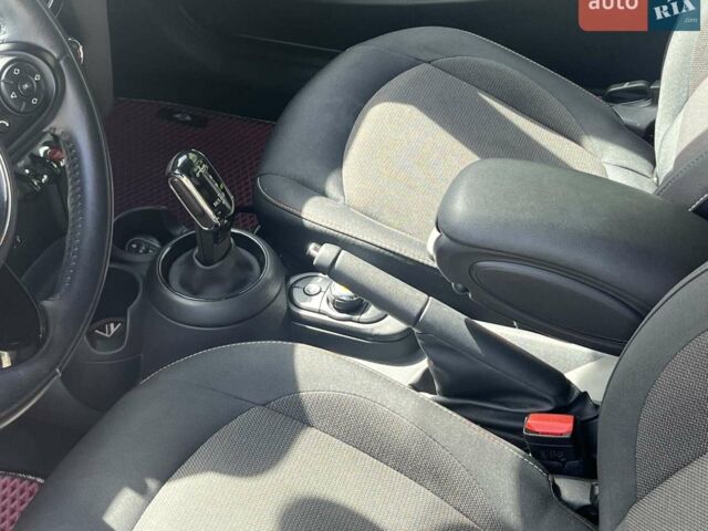Білий Міні Hatch, об'ємом двигуна 1.5 л та пробігом 58 тис. км за 13890 $, фото 23 на Automoto.ua