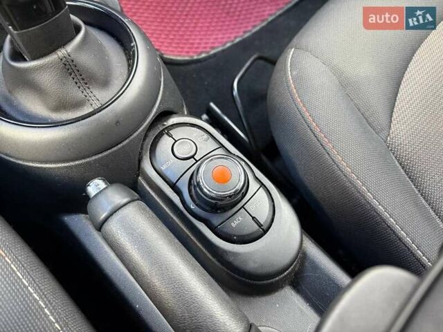 Білий Міні Hatch, об'ємом двигуна 1.5 л та пробігом 57 тис. км за 17490 $, фото 20 на Automoto.ua