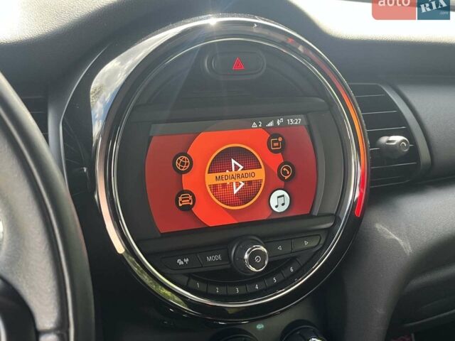 Білий Міні Hatch, об'ємом двигуна 1.5 л та пробігом 58 тис. км за 13890 $, фото 20 на Automoto.ua
