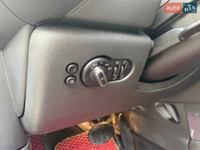 Білий Міні Hatch, об'ємом двигуна 1.5 л та пробігом 57 тис. км за 17490 $, фото 11 на Automoto.ua