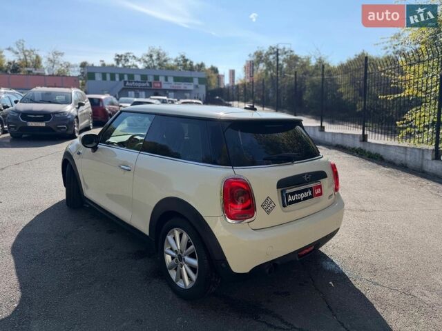 Білий Міні Hatch, об'ємом двигуна 1.5 л та пробігом 58 тис. км за 13540 $, фото 9 на Automoto.ua