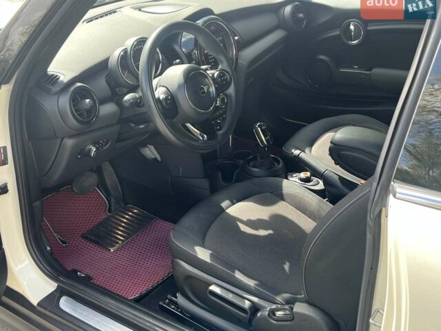 Білий Міні Hatch, об'ємом двигуна 1.5 л та пробігом 58 тис. км за 13890 $, фото 16 на Automoto.ua