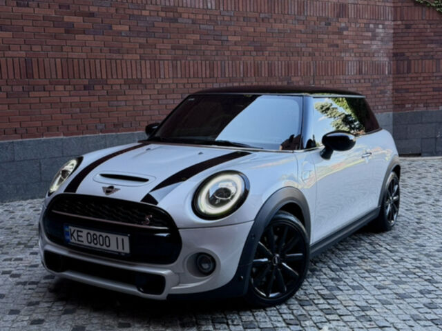 Білий Міні Hatch, об'ємом двигуна 2 л та пробігом 28 тис. км за 29500 $, фото 1 на Automoto.ua