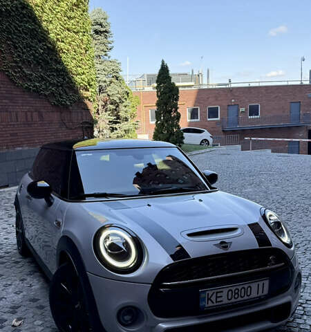 Білий Міні Hatch, об'ємом двигуна 2 л та пробігом 20 тис. км за 31000 $, фото 4 на Automoto.ua