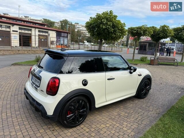 Белый Мини Hatch, объемом двигателя 2 л и пробегом 28 тыс. км за 36000 $, фото 7 на Automoto.ua