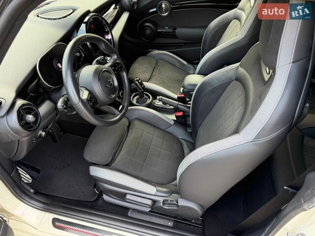 Белый Мини Hatch, объемом двигателя 2 л и пробегом 28 тыс. км за 36000 $, фото 20 на Automoto.ua