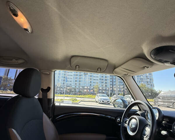 Бежевий Міні Hatch, об'ємом двигуна 1.6 л та пробігом 111 тис. км за 7000 $, фото 29 на Automoto.ua