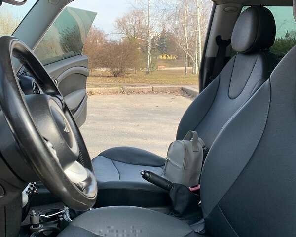 Бежевый Мини Hatch, объемом двигателя 1.6 л и пробегом 255 тыс. км за 6000 $, фото 14 на Automoto.ua