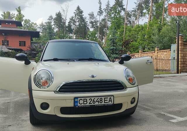 Бежевый Мини Hatch, объемом двигателя 1.6 л и пробегом 258 тыс. км за 5700 $, фото 7 на Automoto.ua