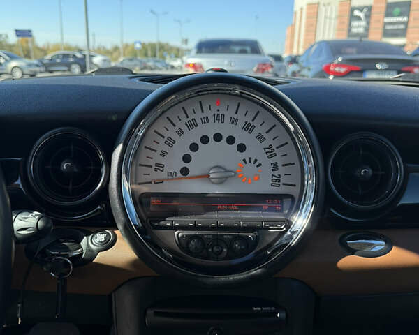 Бежевий Міні Hatch, об'ємом двигуна 1.6 л та пробігом 111 тис. км за 7000 $, фото 37 на Automoto.ua