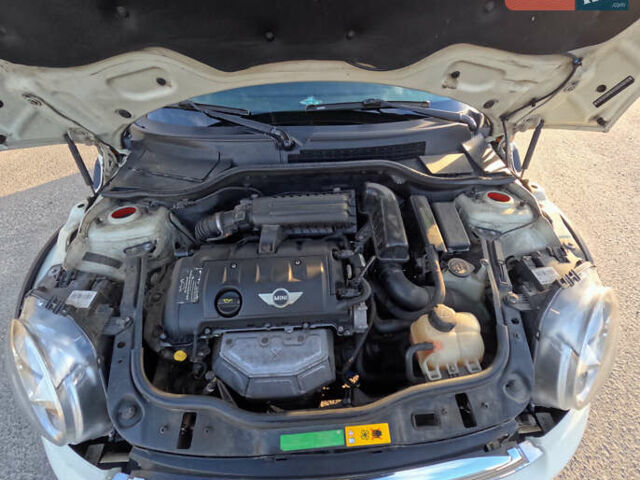 Бежевый Мини Hatch, объемом двигателя 1.6 л и пробегом 215 тыс. км за 7000 $, фото 18 на Automoto.ua