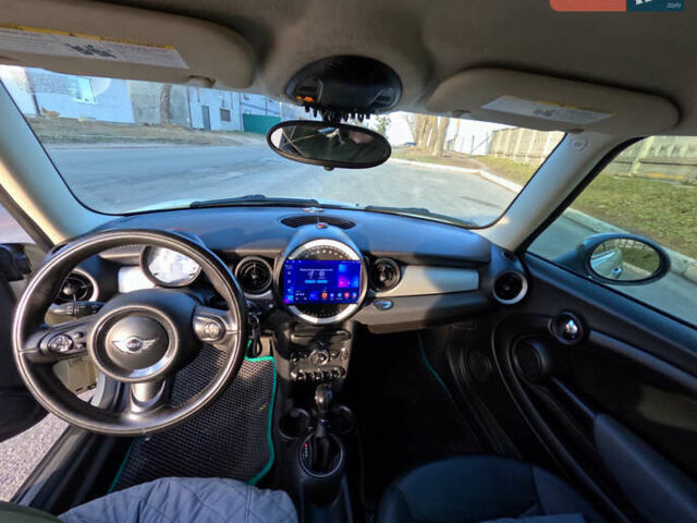 Бежевый Мини Hatch, объемом двигателя 1.6 л и пробегом 215 тыс. км за 7000 $, фото 15 на Automoto.ua