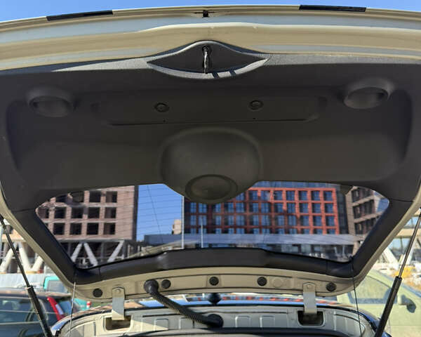 Бежевий Міні Hatch, об'ємом двигуна 1.6 л та пробігом 111 тис. км за 7000 $, фото 51 на Automoto.ua
