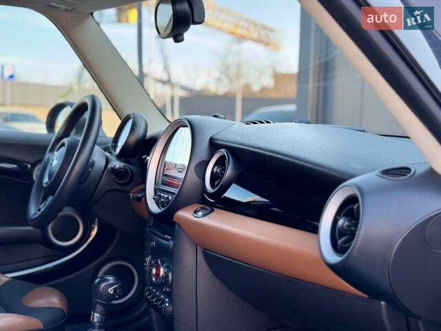 Бежевый Мини Hatch, объемом двигателя 1.6 л и пробегом 120 тыс. км за 8500 $, фото 66 на Automoto.ua