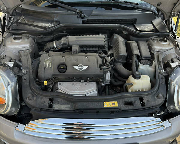 Бежевый Мини Hatch, объемом двигателя 1.6 л и пробегом 132 тыс. км за 8300 $, фото 5 на Automoto.ua